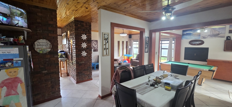 4 Bedroom Property for Sale in Hillcrest Northern Cape
